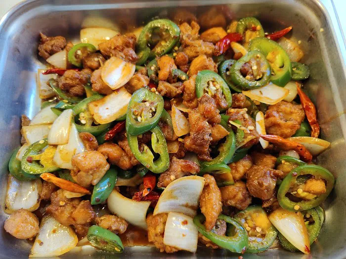 Wong's Wok Chinese Kitchen 6
