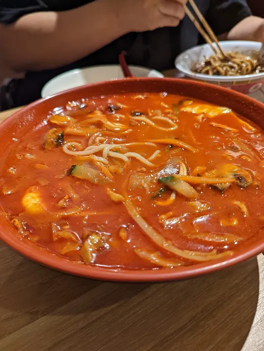 House of Joy Chinese Restaurant 3