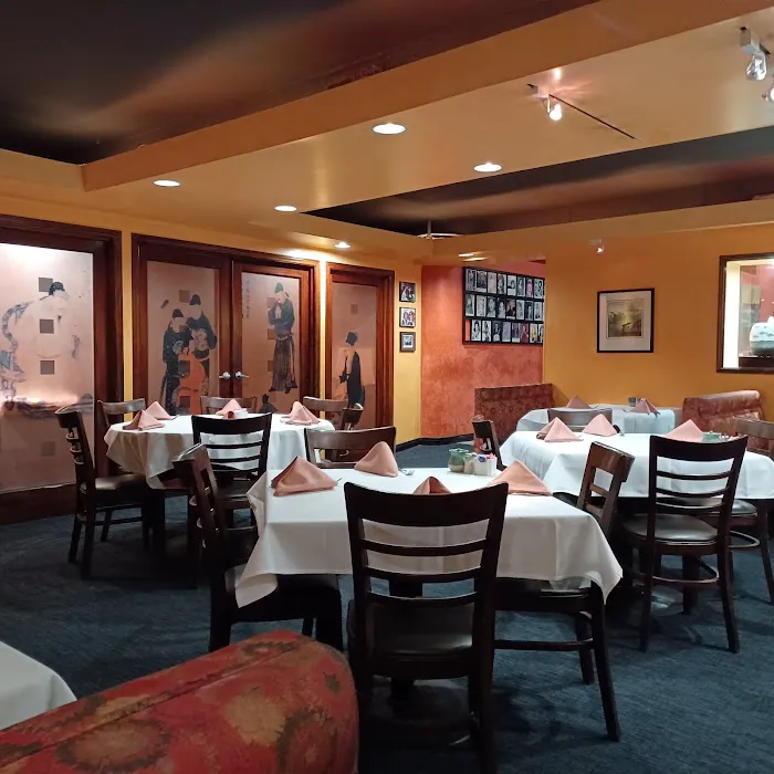 Bamboo Cuisine - Restaurant & Bar - Chinese Food Delivery and Takeout 6
