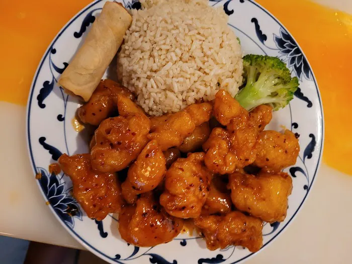 Dragon House Restaurant 6