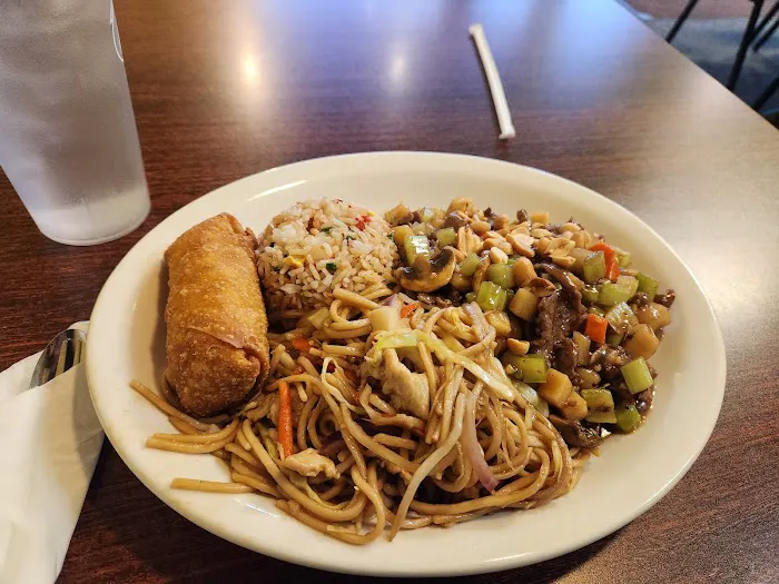 Golden Ocean Chinese Restaurant 4