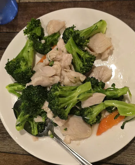 Shanghai Pine Gardens Restaurant 3