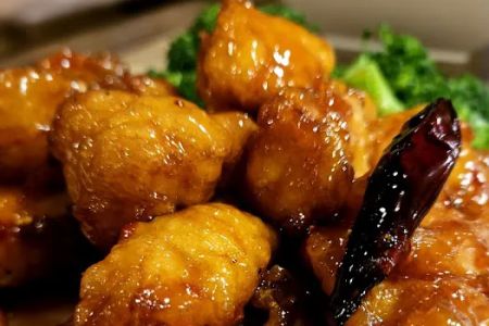 Shanghai Pine Gardens Restaurant