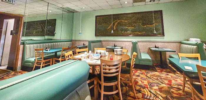 Ta Chen Chinese Restaurant 1
