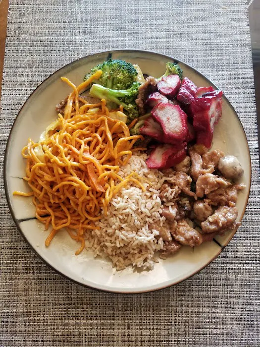 Ho-Toy's Chinese Food 5