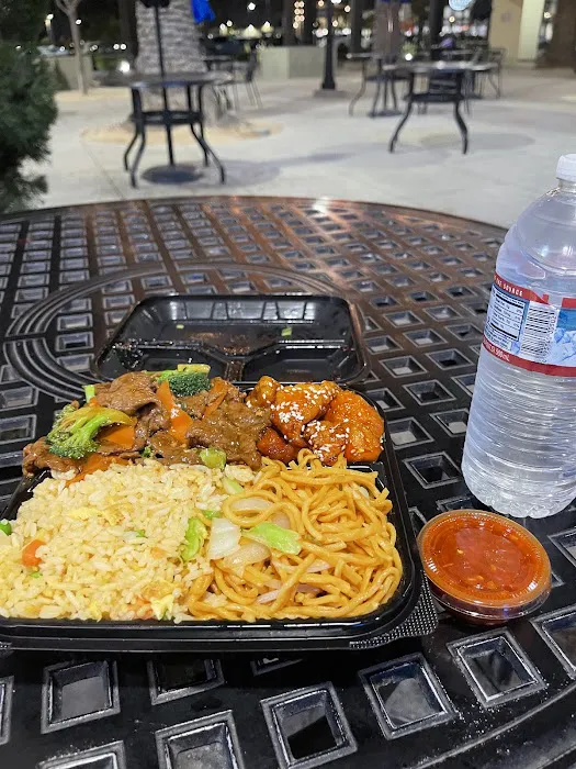 Lantern Garden - Anaheim Plaza 5