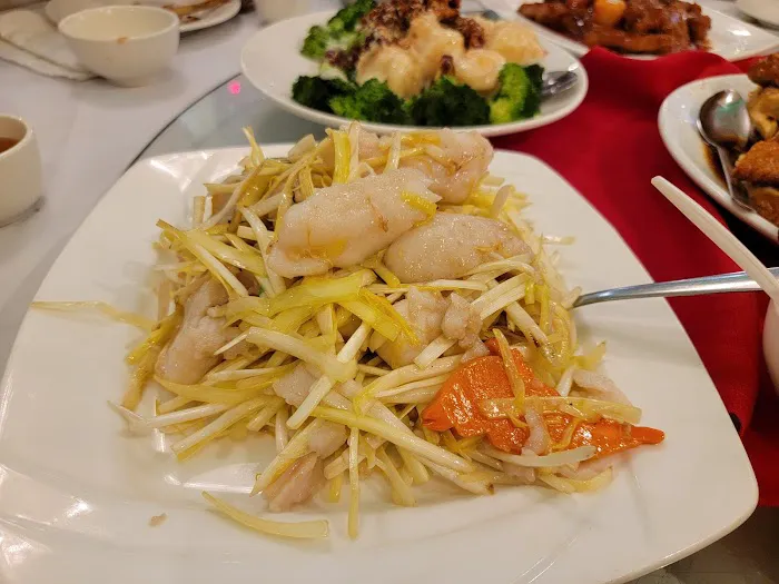 Jade Harbor Chinese Seafood Restaurant 4
