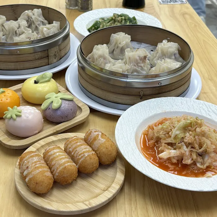 Niukee Shumai 6