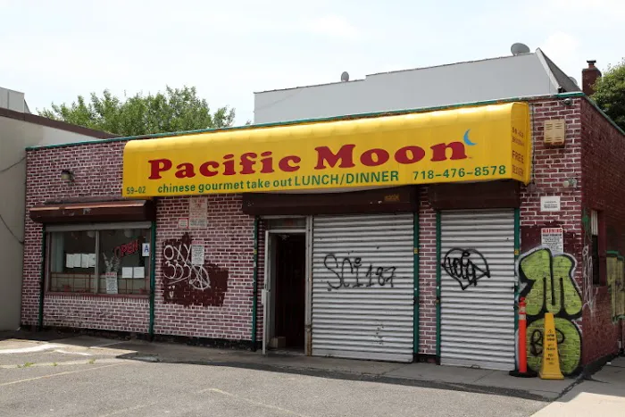 Pacific Moon 8