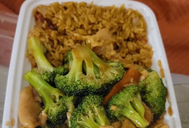 Sizzling Wok 2