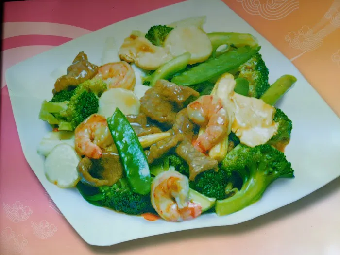 Sizzling Wok 10