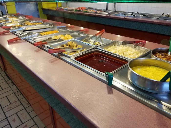Pontiac Buffet 6