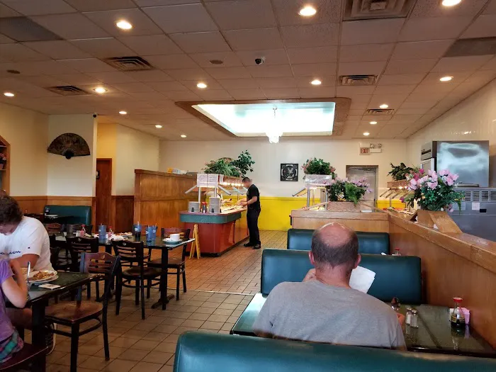 Pontiac Buffet 3