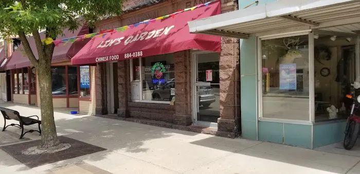 Lin's Garden Chinese Restaurant 2