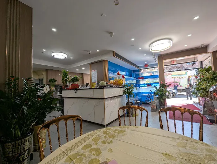Golden Seafood Palace 9