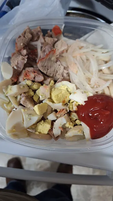 Yuen's Chinese Food Carryout 8