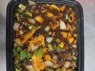 Lucky's China Inn Restaurant 0
