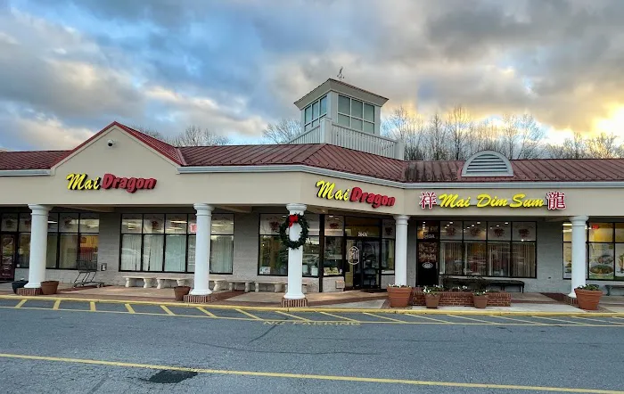 Mai Dragon / Mai Dim Sum 1