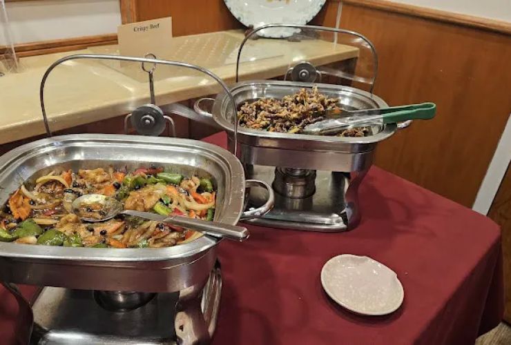 Jessica Zheng's East West Bistro - Chinese And Sushi Bar 2