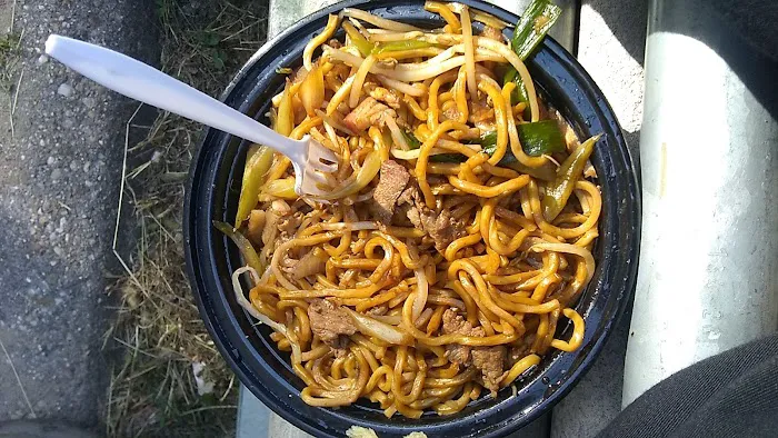Chow Mein Charlie 5