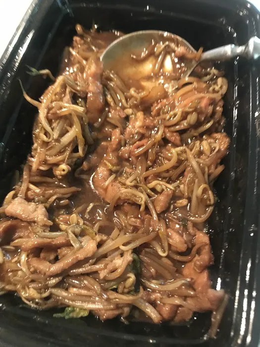 Leong's on 23 9