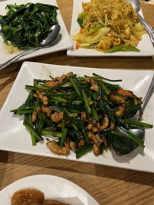 Noodle King Restaurant 7
