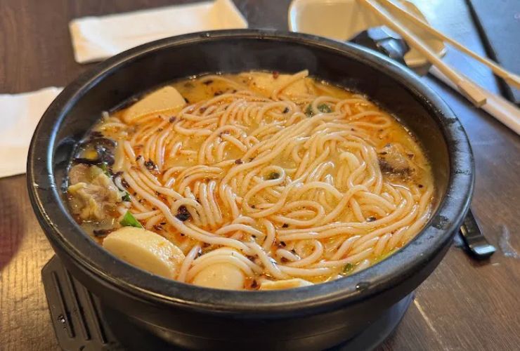 Shimiaodao Yunnan Rice Noodle 1