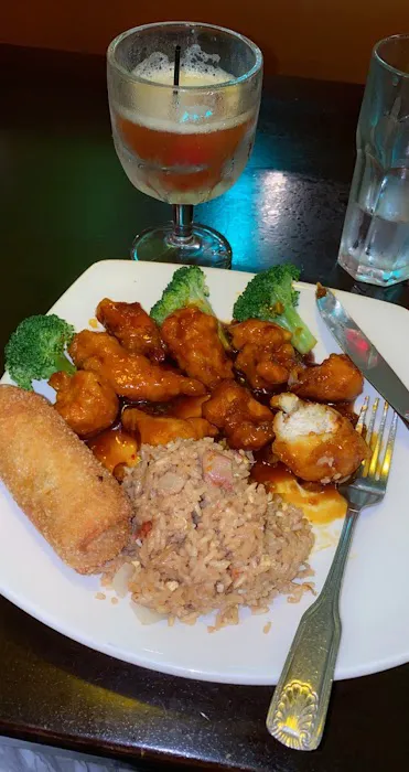 Golden Pavilion Restaurant 1