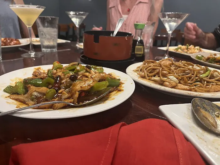 Dynasty Chinese & Asian Cuisine 3