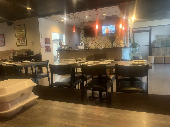Simi's Cafe 8