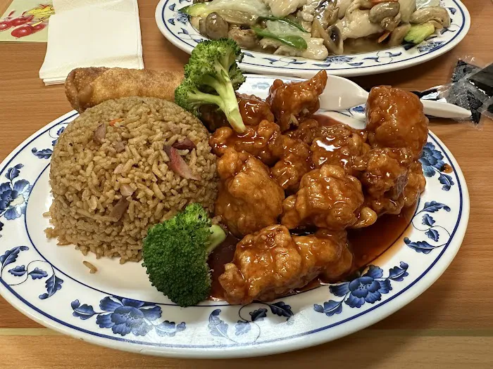 Hot Wok 9