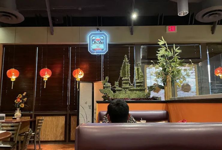 Dragon Wok Fine Chinese Restaurant 1