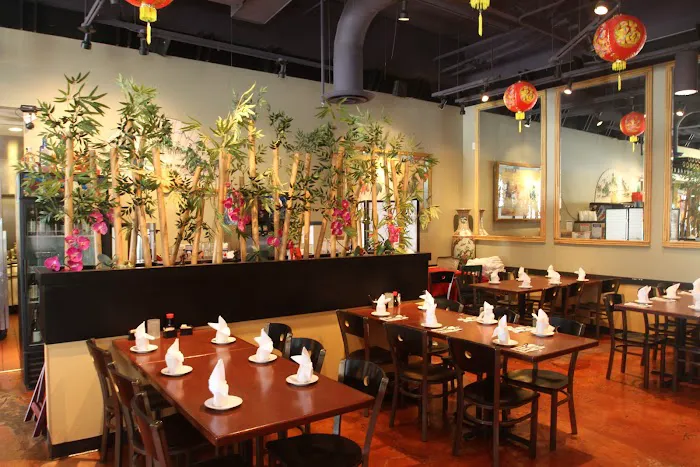 Dragon Wok Fine Chinese Restaurant 9