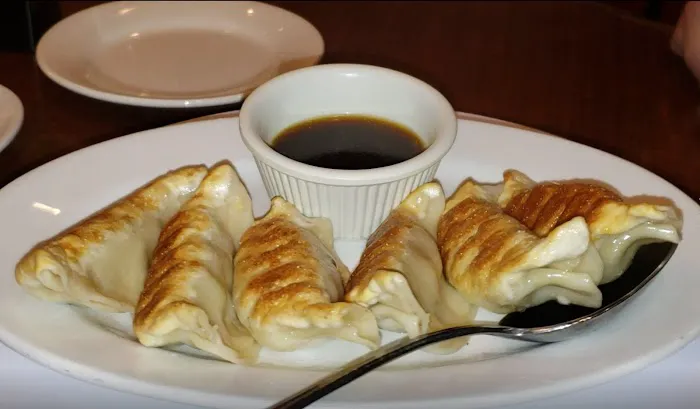 Dragon Wok Fine Chinese Restaurant 10
