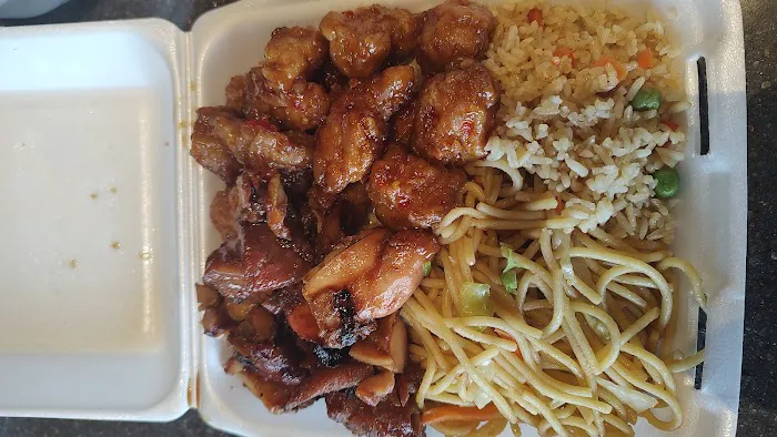 FAMOUS Wok 6