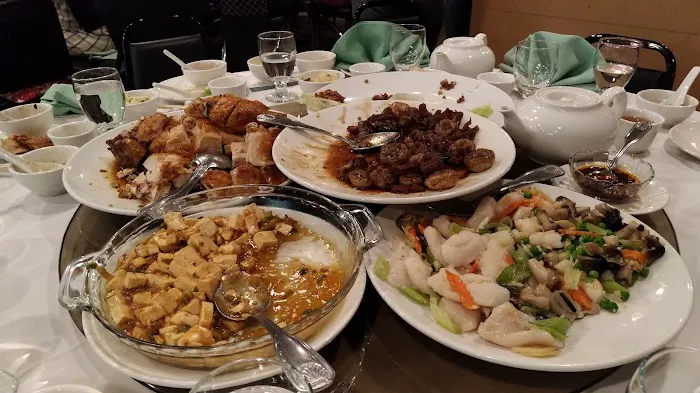 China Max Dumpling House 3