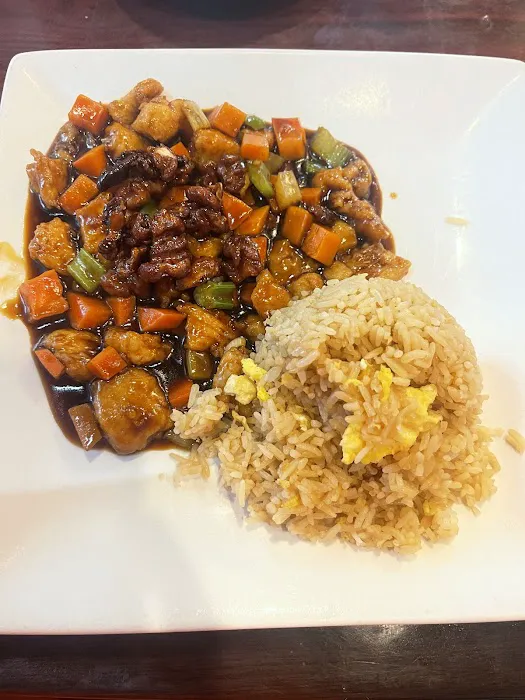 Weng's Wok 6