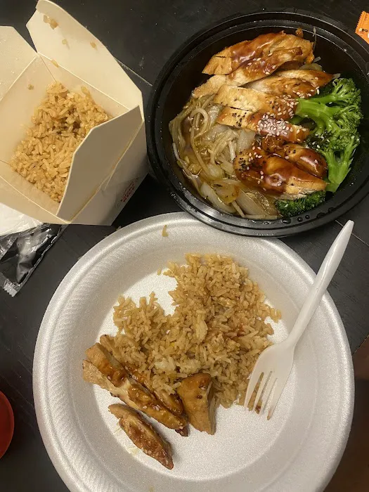 Weng's Wok 9