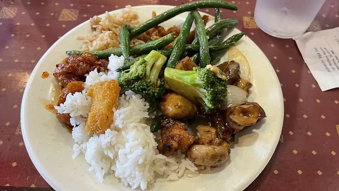Hibachi's Buffet 8
