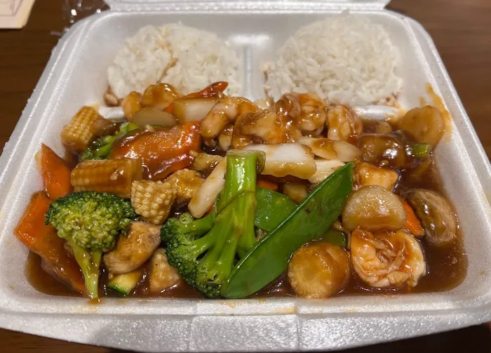 China Palace Restaurant 3