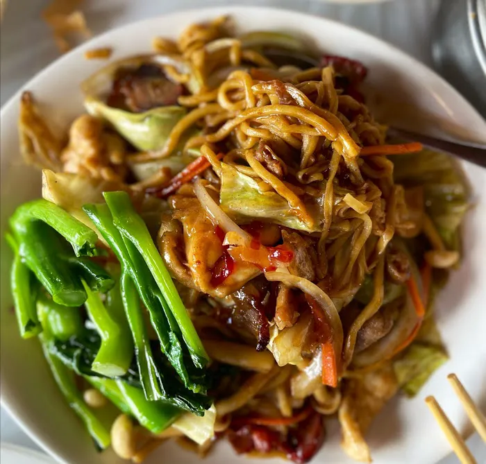 Shanghai Chinese Restaurant 6