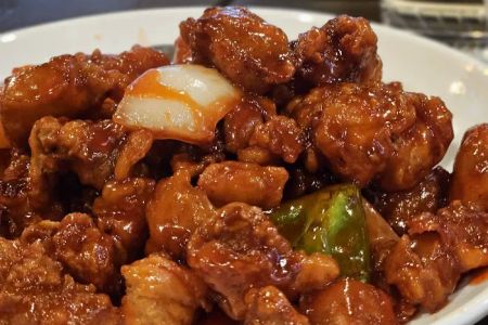 Crouching Tiger Restaurant & Bar