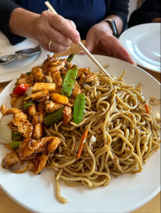 New Canton Restaurant 3