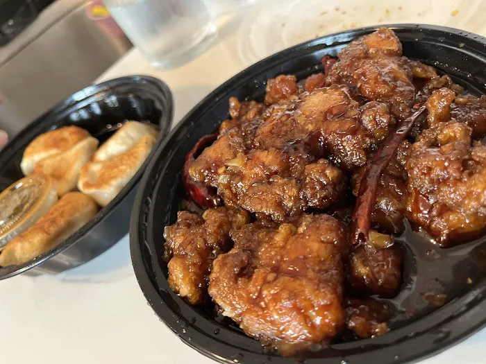 Lee's Kitchen 9