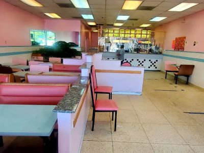 Hearty's Chinese Restaurant 0