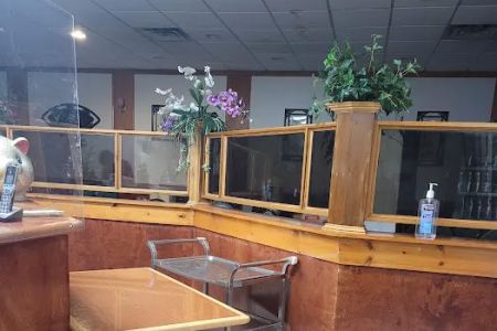 Yum's Restaurant