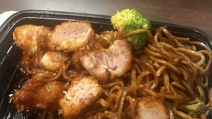 Yum's Restaurant 8