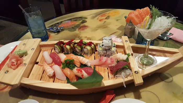 Ginmiya (Chinese Japanese & Thai Restaurant) 1