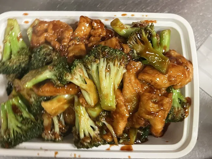 China Wok Chinese Restaurant 5