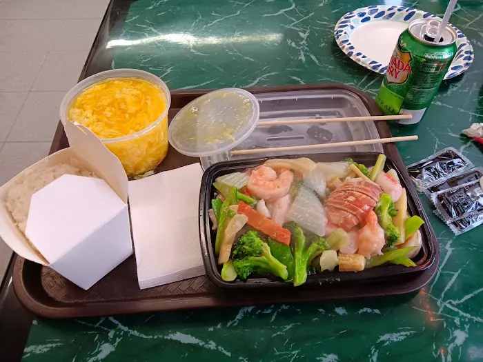Precious Chinese Restaurant 7
